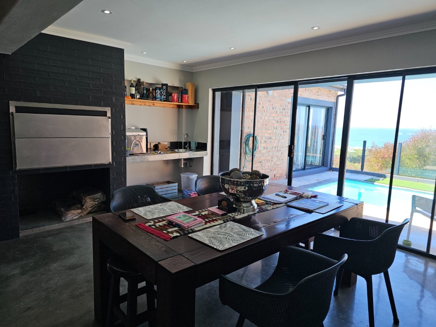 3 Bedroom Property for Sale in Dwarswegstrand Western Cape